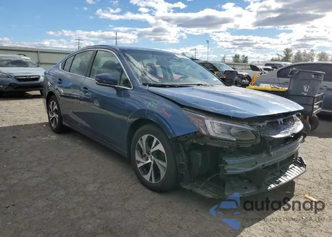 2022 Subaru Legacy Premium z USA, uszkodzony, nr VIN 4S3BWAF62N3015596